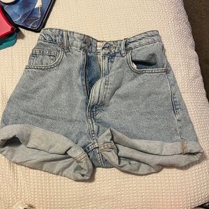 Zara light wash shorts size 2